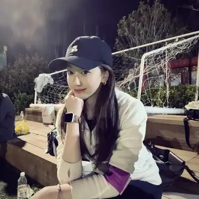 胡娜凡